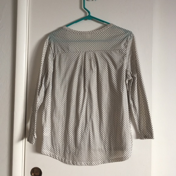 Tiny Leaf Pattern Top - Picture 2 of 3